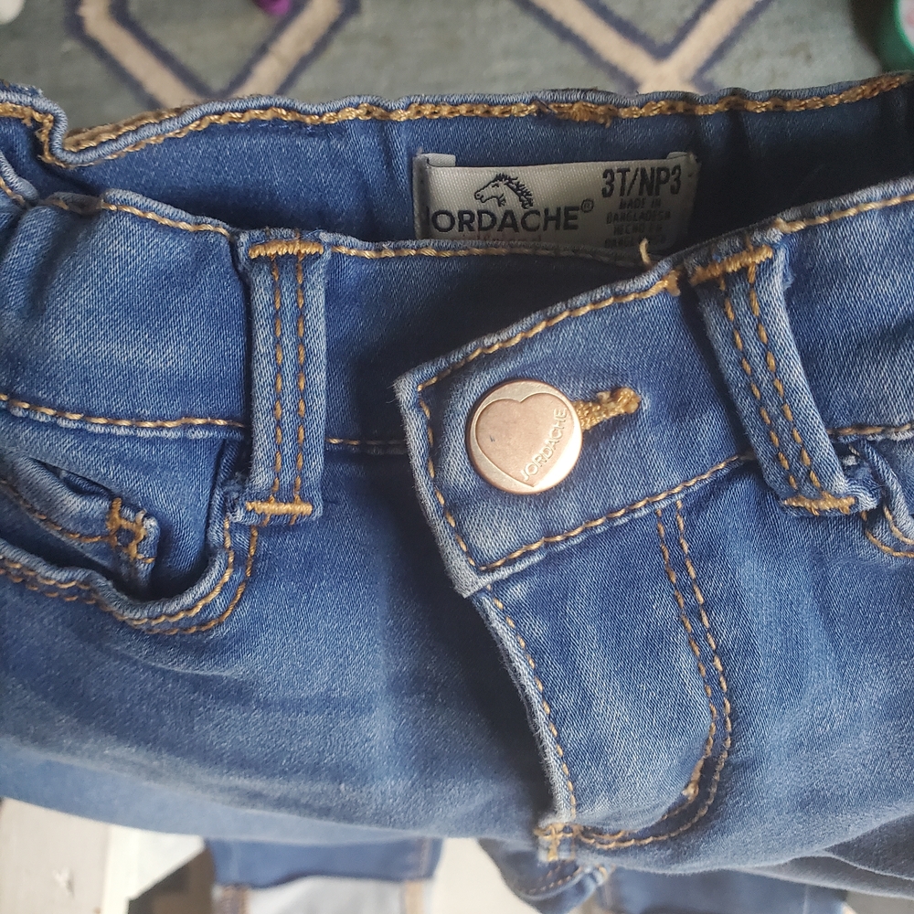 Jordache Girls Classic Denim Jeans